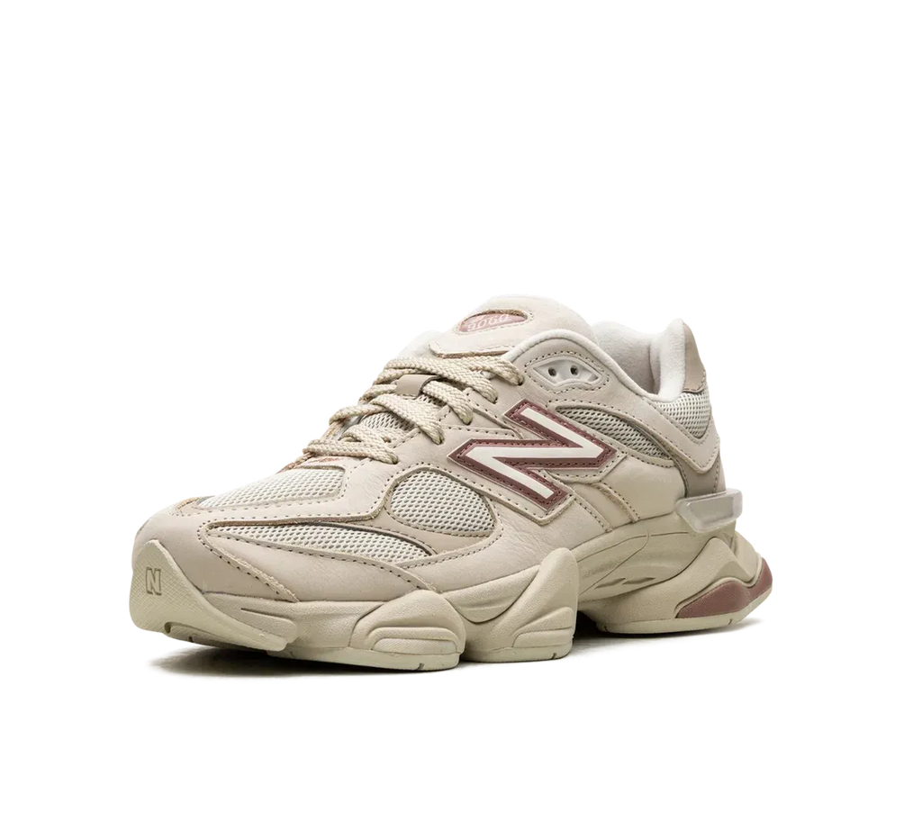 New Balance 9060 'Bone Sparrow' Bege